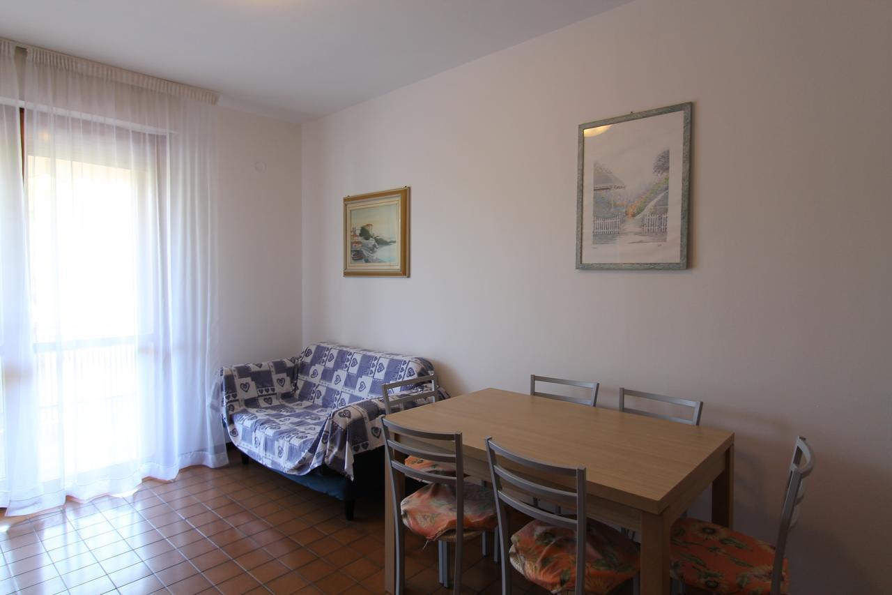 Appartamento Con Aria Condizionata Bibione Kültér fotó